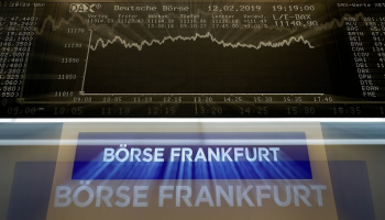 أسهم أوروبا تصعد لأعلى مستوى في 8 أشهر 