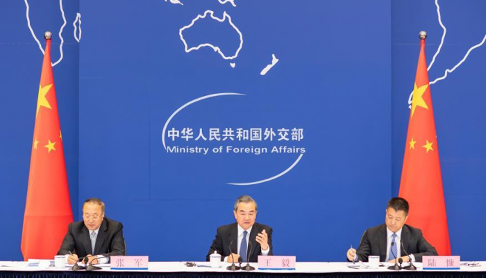 جانب من مؤتمر الخارجية الصينية لإعلان تفاصيل القمة