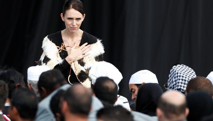 رئيسة وزراء نيوزيلندا خلال مراسم تأبين ضحايا مذبحة كرايستشيرش -أرشيفية