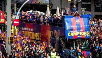 احتفال لاعبي برشلونة - صورة أرشيفية 