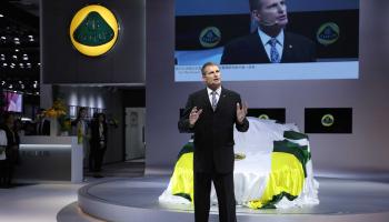 "فيل بوفيم" رئيس شركة لوتس Lotus البريطانية