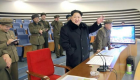 زعيم كوريا الشمالية يشرف على اختبارات لإطلاق صواريخ وأسلحة تكتيكية