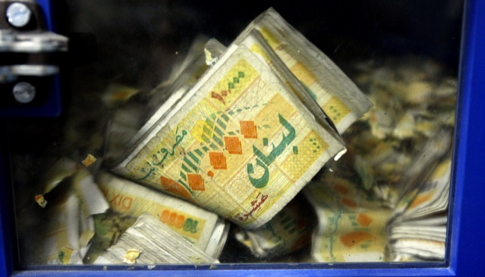 سندات لبنان الدولارية تهبط وسط توترات بشأن موازنة تقشفية