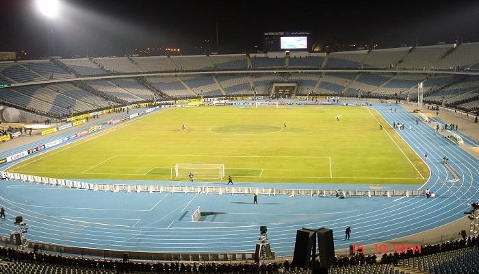 استاد القاهرة