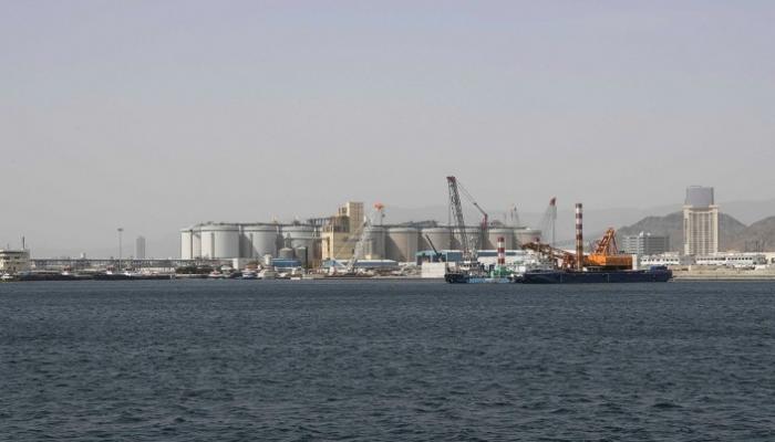 العمل يسير بشكل طبيعي في ميناء الفجيرة