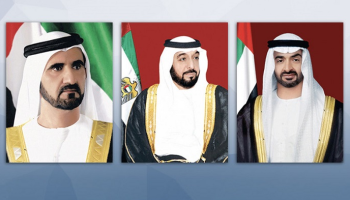 الشيخ خليفة بن زايد آل نهيان والشيخ محمد بن راشد آل مكتوم والشيخ محمد بن زايد آل نهيان