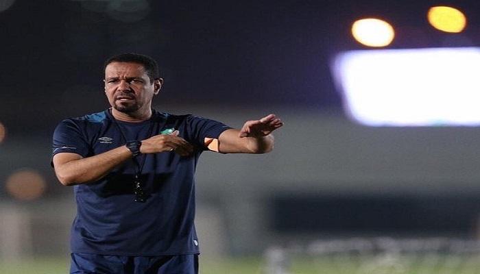 يوسف عنبر مدرب أهلي جدة