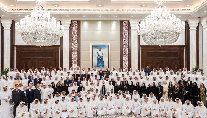 الشيخ محمد بن زايد آل نهيان يستقبل القيادات الإعلامية