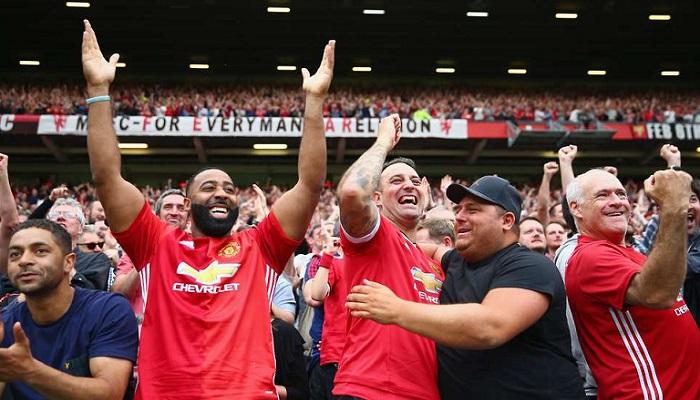 جماهير مانشستر يونايتد