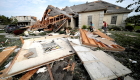 بالصور.. 35 مصاباً ومنازل مُدمَّرة حصيلة إعصار "ديتون" بأمريكا