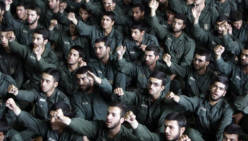 عناصر من مليشيا الحرس الثوري الإيراني- أرشيفية