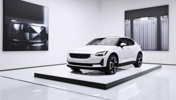 فولفو POLESTAR 2