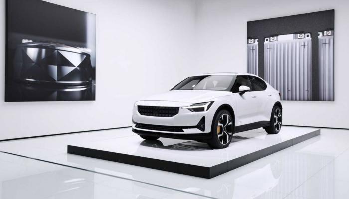 فولفو POLESTAR 2