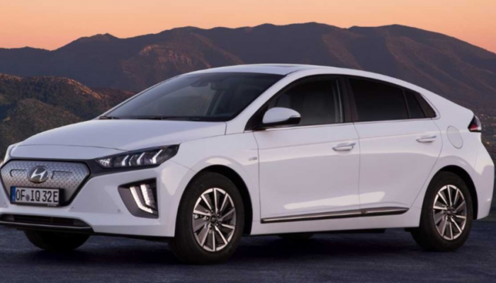 طراز Ioniq Electric الكهربائي من هيونداي