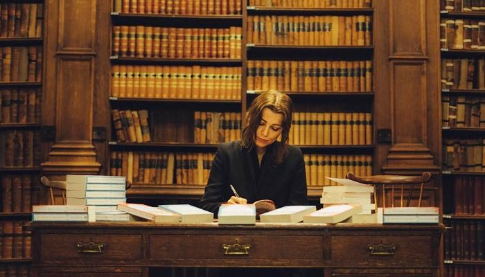 الأديبة التركية أليف شافاق