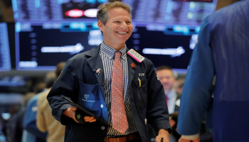 وول ستريت تفتح مرتفعة