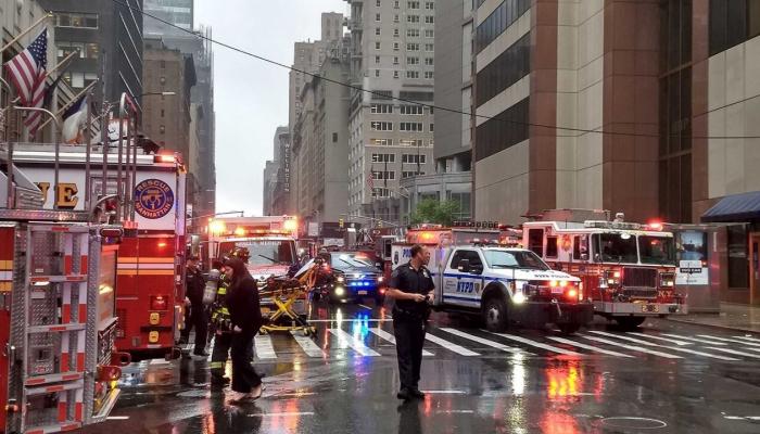 شرطة نيويورك في موقع الحادث