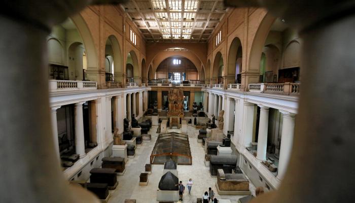 المتحف المصري بوسط القاهرة