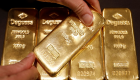 الذهب يتخلى عن مكاسبه بعد بيانات قوية لمبيعات التجزئة في أمريكا