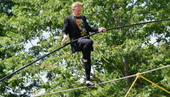 الفرنسي فيليب بوتي 