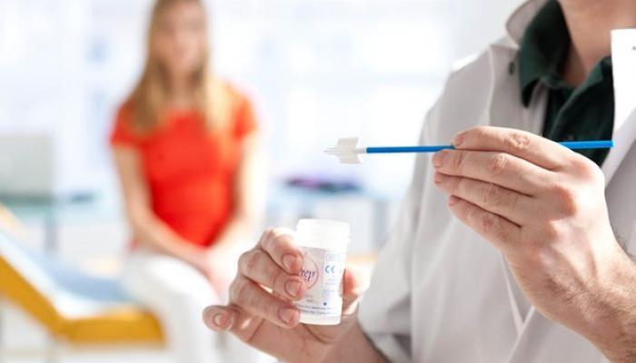 هناك عدة طرق لعلاج تكيس المبايض أبرزها الزواج