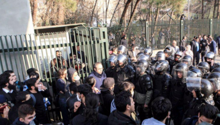 احتجاجات لطلاب إيرانيين - أرشيفية