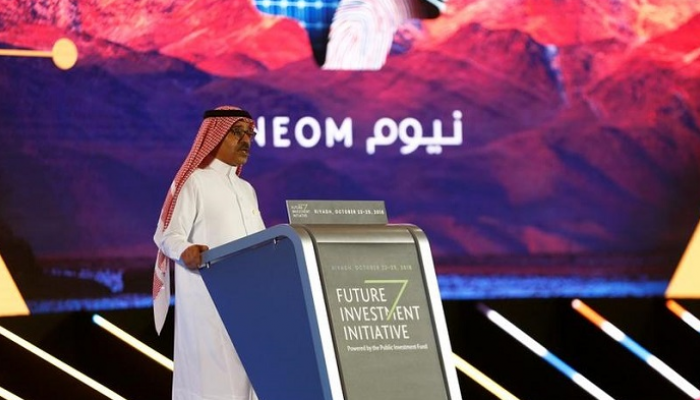 الرئيس التنفيذي لمشروع مدينة نيوم خلال مؤتمر في الرياض - رويترز