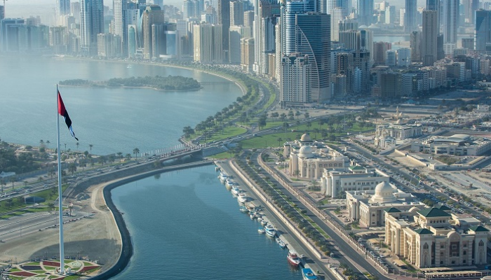 الإمارات تضم أكثر من 40 منطقة حرة تسمح بملكية أجنبية بنسبة 100%
