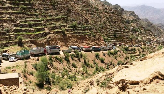 مأساة كبيرة تعترض اليمنيين في شريان تعز الوحيد
