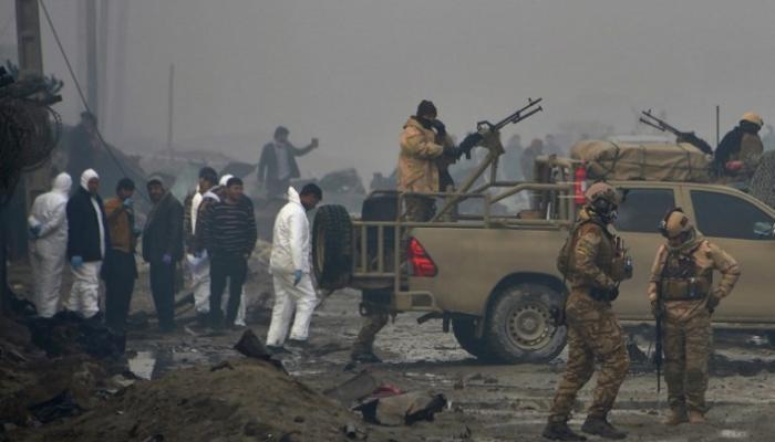 قوات الأمن الأفغانية في موقع تفجير سابق بالعاصمة كابول