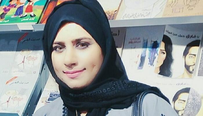 الكاتبة العمانية ليلى عبدالله