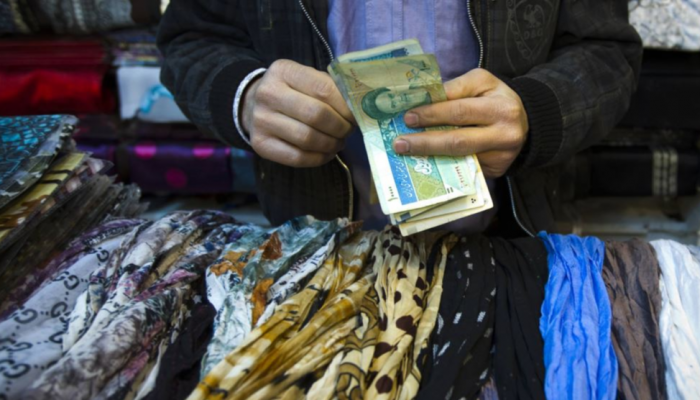 توقعات سلبية لاقتصاد إيران في المسقبل