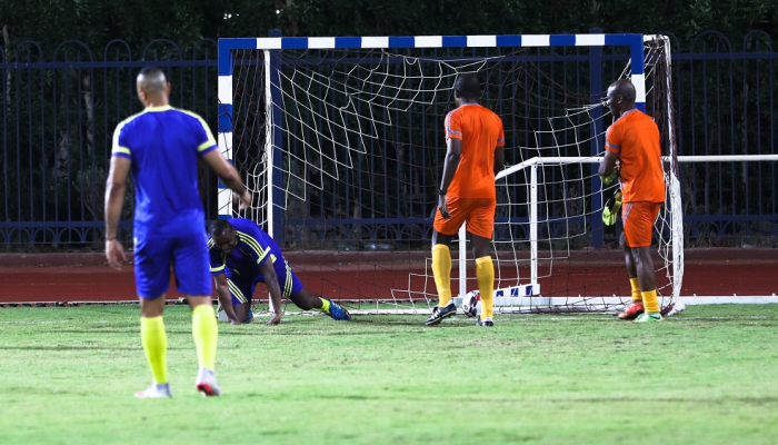 مباراة استعراضية بين نجوم مصر وأفريقيا