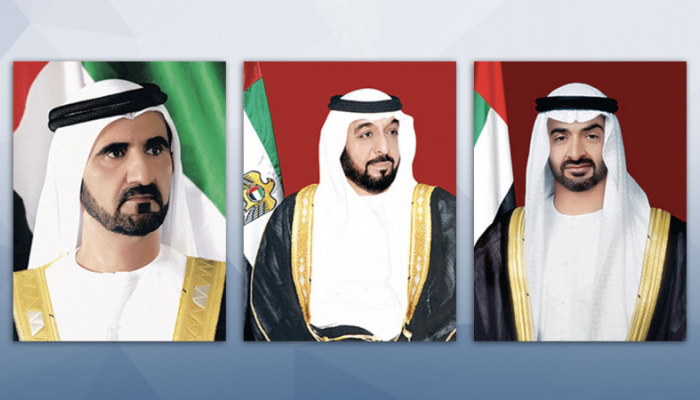 الشيخ خليفة بن زايد آل نهيان والشيخ محمد بن راشد آل مكتوم والشيخ محمد بن زايد آل نهيان