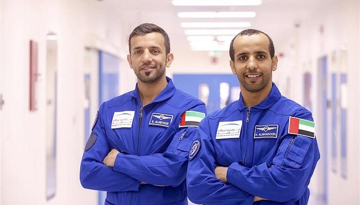 هزاع المنصوري وسلطان النيادي