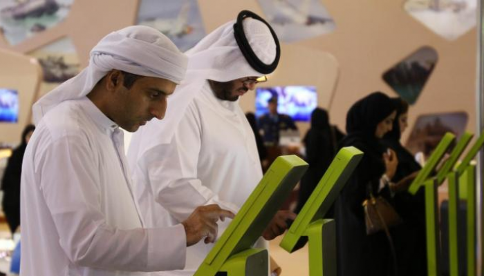 الإمارات تتصدر المنطقة بنمو التوظيف عبر الإنترنت