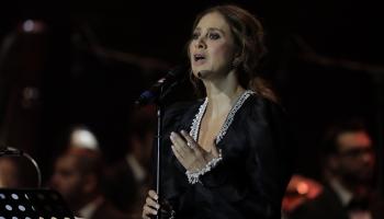 ياسمينا جنبلاط تشدو في مهرجان بيت الدين