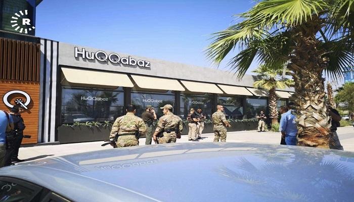 عناصر من الشرطة في محيط الحادث