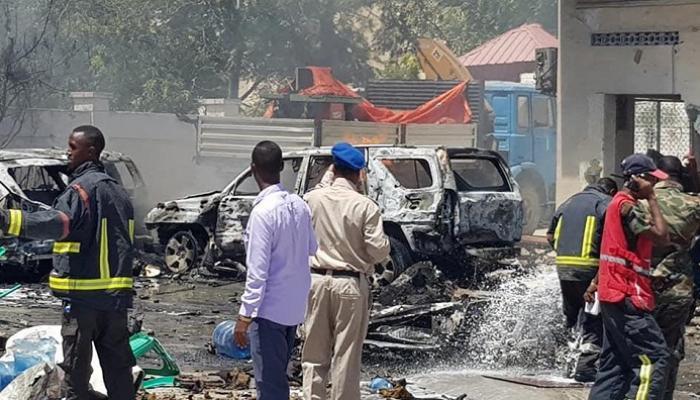 إصابة عمدة مقديشو في تفجير انتحاري بالصومال