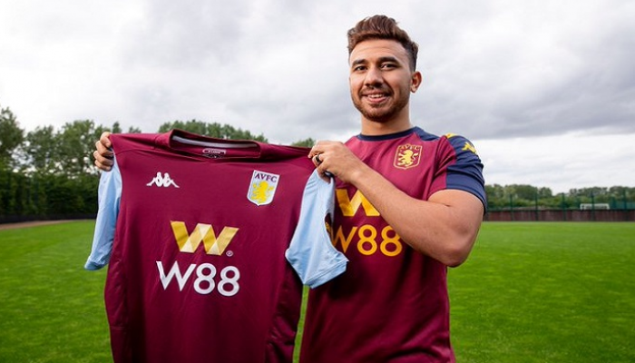 تريزيجيه لاعب أستون فيلا