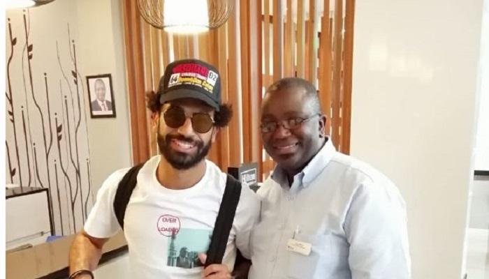 محمد صلاح في أحد الفنادق بكينيا