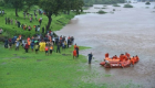 مروحيات وقوارب لإنقاذ ركاب قطار أغرقته فيضانات الهند