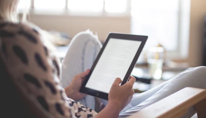 القرصنة الإلكترونية تهدد صناعة الكتاب في العالم - أرشيفية