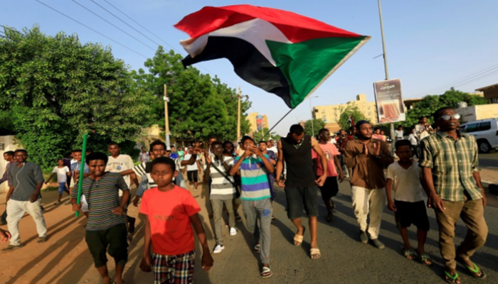 جانب من مظاهرات طلاب المدارس بالسودان