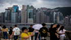 "ويفا" يغلق المدارس والأسواق المالية في هونج كونج