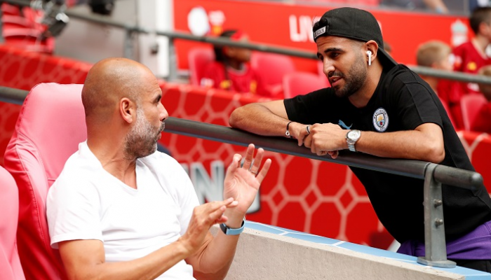 جوارديولا مع محرز بعد المباراة