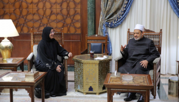 شيخ الأزهر يستقبل مديرة المكتب الكويتي للمشروعات الخيرية بالقاهرة 