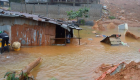 8 آلاف مشرد و7 قتلى ضحايا "مدن الصفيح" بفيضانات سيراليون