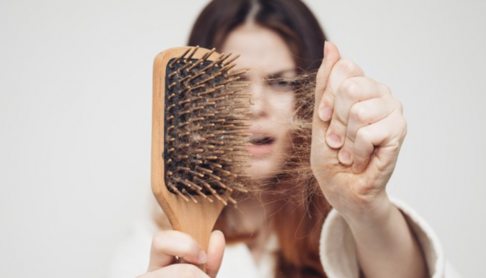 عادات يومية تدمر جمال وصحة المرأة - أرشيفية