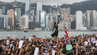 مظاهرات الديمقراطية تعصف باقتصاد هونج كونج